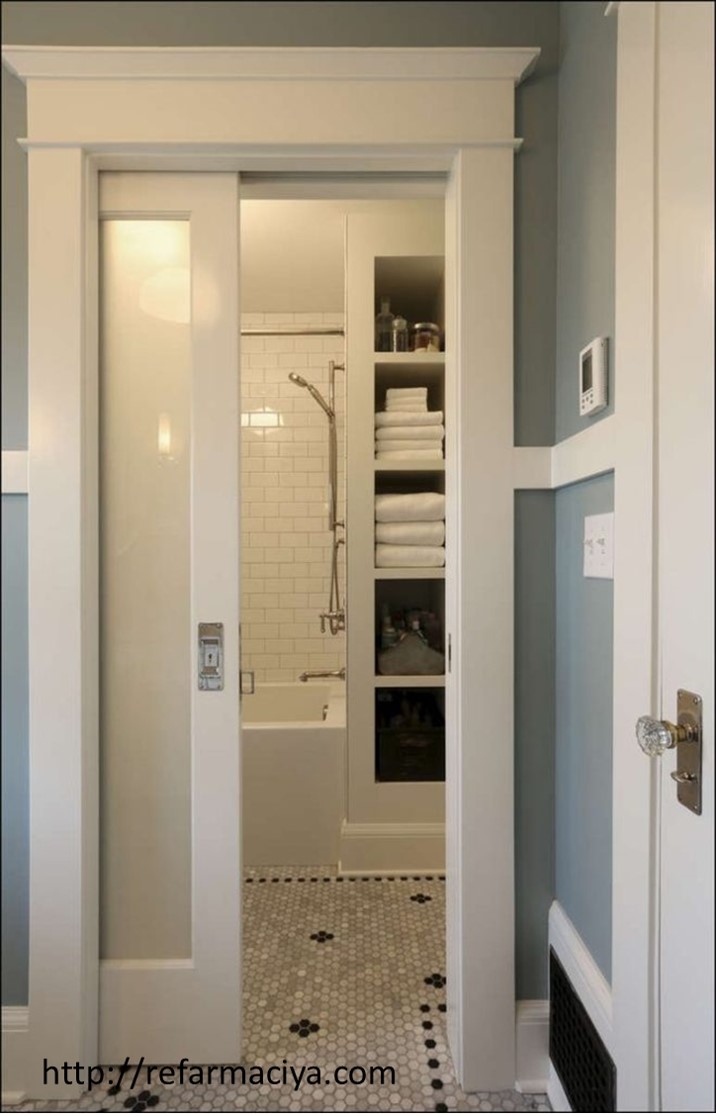 bathroom pocket door