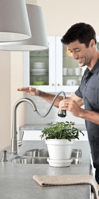 Touchless hands free faucet